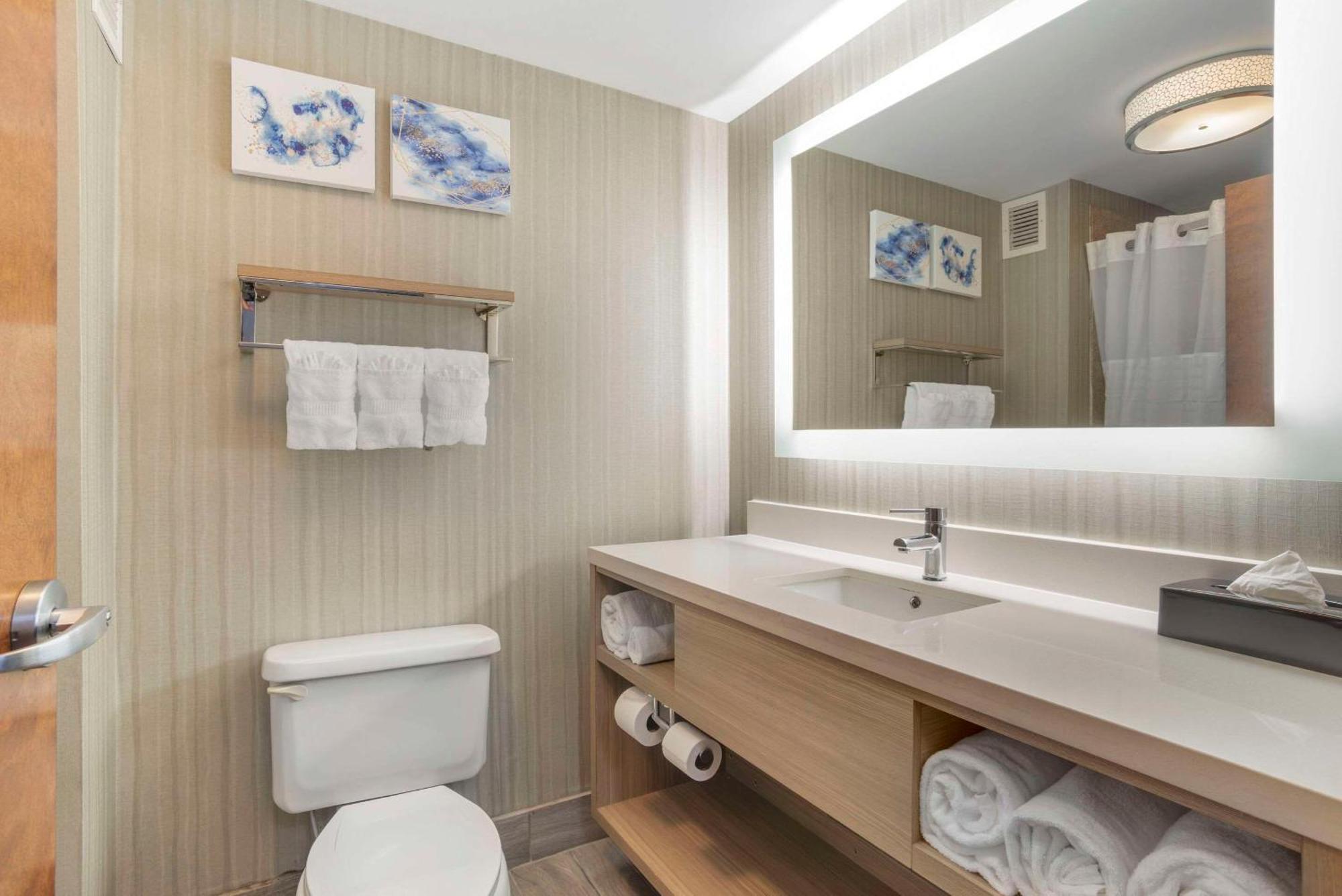 ספרטנבורג Comfort Suites At Westgate Mall מראה חיצוני תמונה
